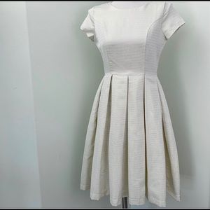 Downeast dress size small